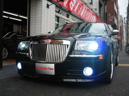 クライスラー300C (5.7HEMI)