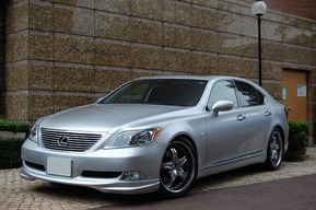 LEXUS LS460