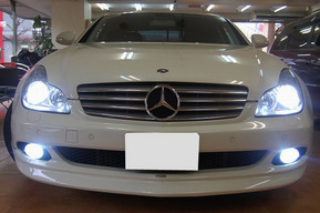 BENZ W219 フォグランプHIDバルブ交換 各所LED化