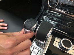 AMG純正シフトノブ取り付け  SL63ルックカスタム  ベンツR231 SL