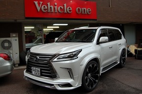 LEXUS LX570 WALDオーバーフェンダーフルキット エアロ 取り付けカスタム キャリパー塗装