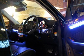 X166 GLS550 内装アンビエントライト リモコン切り替え７色点灯 LEDライト ルームランプ