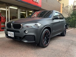 SAVINIホイール取り付けカスタム フルラッピングカスタム  BMW F15 X5