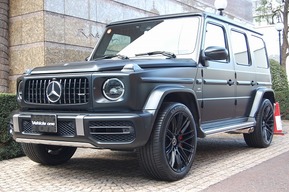 メルセデスベンツ G63 AMG ナイトパッケージ仕様 SAVINI BM13 22インチ Fi EXHUASTマフラー